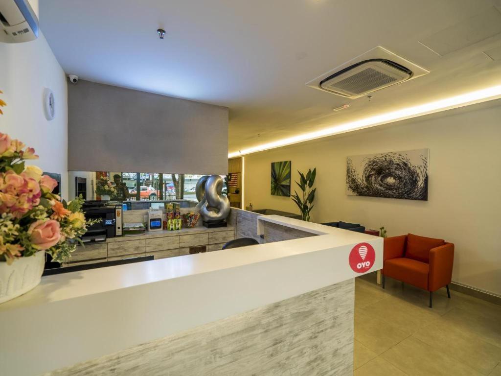 Oyo 264 City Edge Hotel Kuala Lumpur Luaran gambar